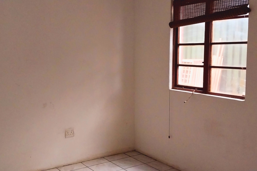 2 Bedroom Property for Sale in Kalbaskraal Western Cape
